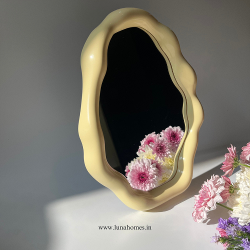 Minimal Cloud Shape Vanity Mirror